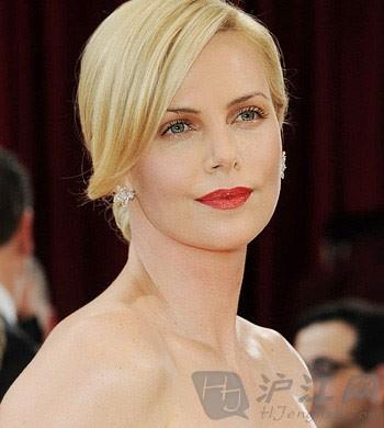 37e700000067f7730140