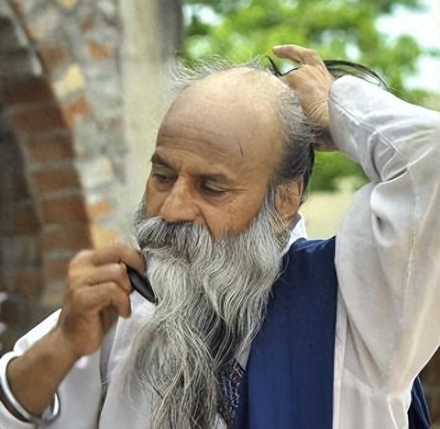 醍醐灌顶涨见识了，神秘巴基斯坦老人告诉我什么是真正的生命冥想