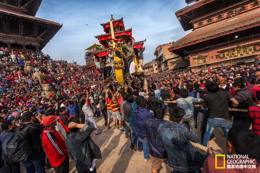 15288816814229f741f01b4