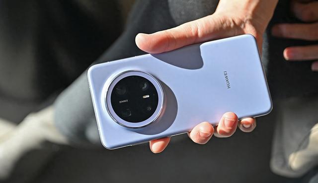 国内手机重新洗牌，华为仅第二，苹果沦为第五，第一名太狠了