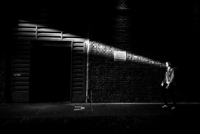 摄影是一场关于光与影的游戏：Alan Schaller