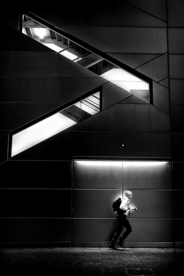 摄影是一场关于光与影的游戏：Alan Schaller