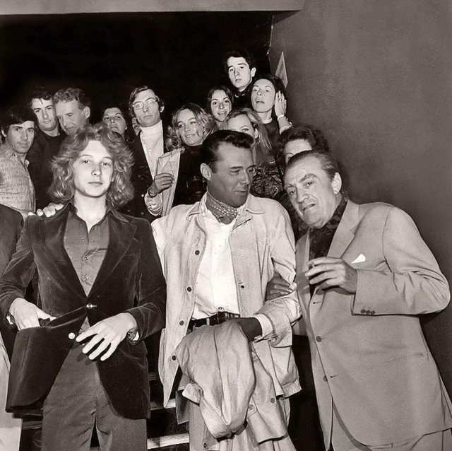 “世界第一美少年”，15岁被谣传死亡，美是原罪？今67岁白发飘飘