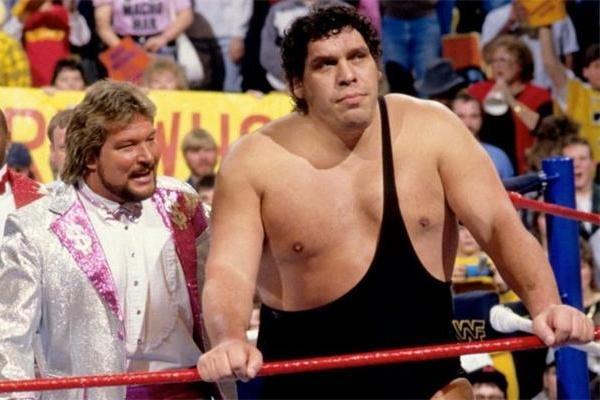 巨人安德雷：一口气能喝156罐啤酒，去世后骨灰重达15斤