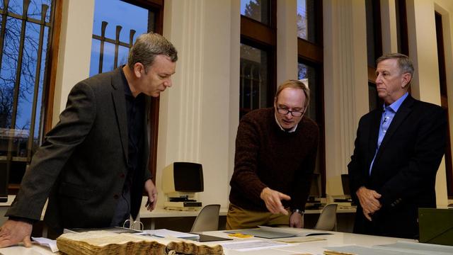 《安妮日记》背叛者被找到！竟也是犹太人，安妮父亲还帮着隐瞒