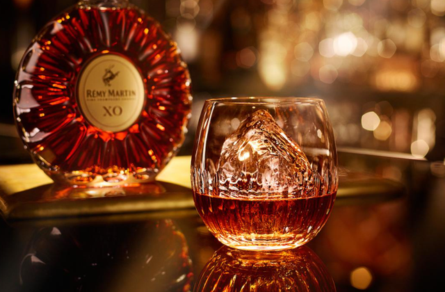 XO到底是种什么酒？如今很多有钱人为何都在喝？一次性让你搞明白