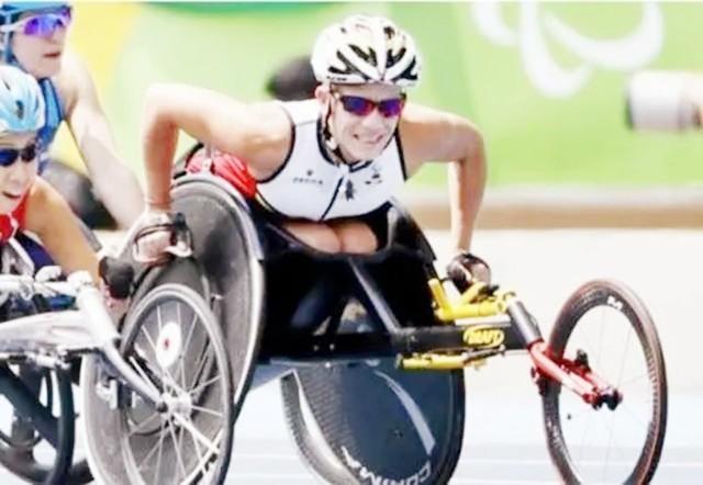 拿到世界冠军之后，她不愿忍受绝症的折磨，在40岁选择安乐死