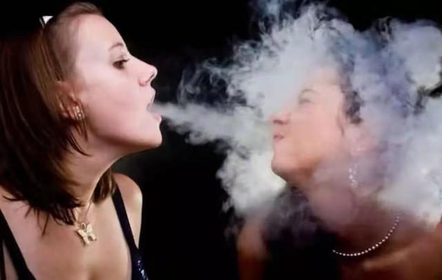 荷兰2000年“性”交易合法！如今21年过去，对荷兰的影响有多大？