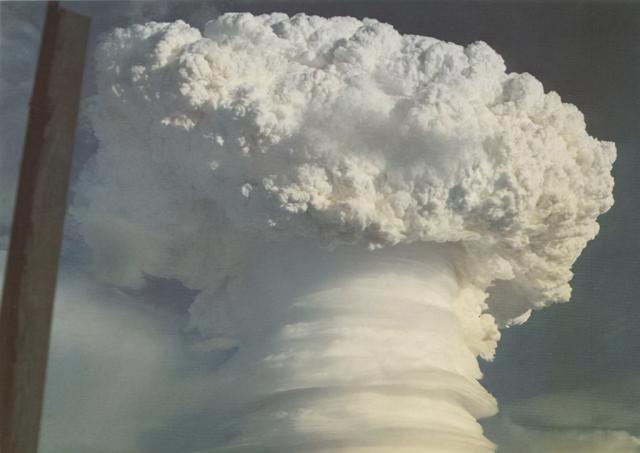 最全合集：88张核爆实验高清照片，全世界已知大型核爆实验2048次