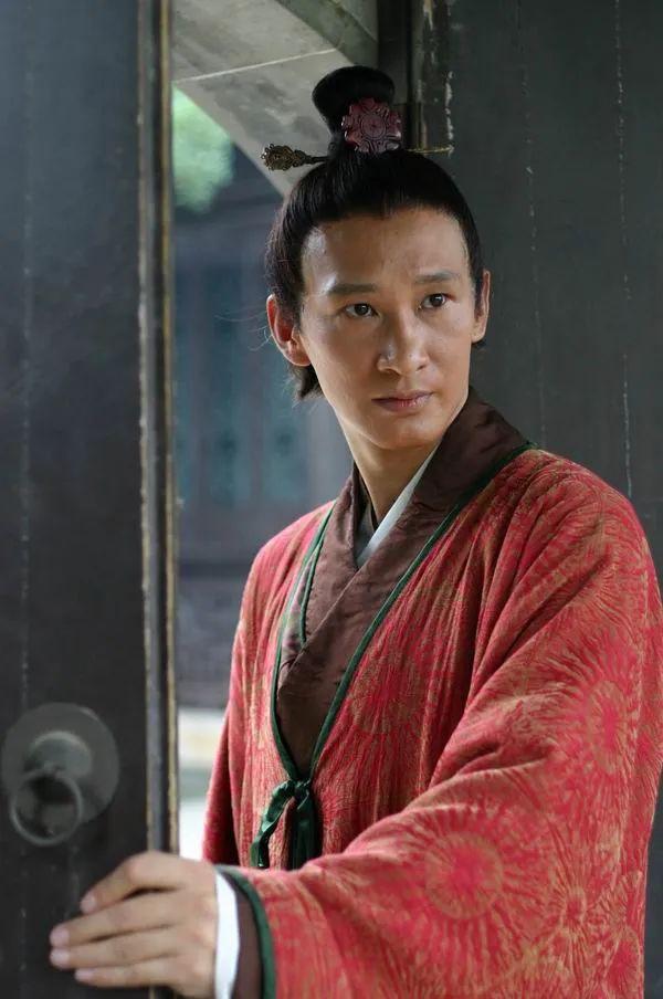 “娱圈太监”的顶流之路