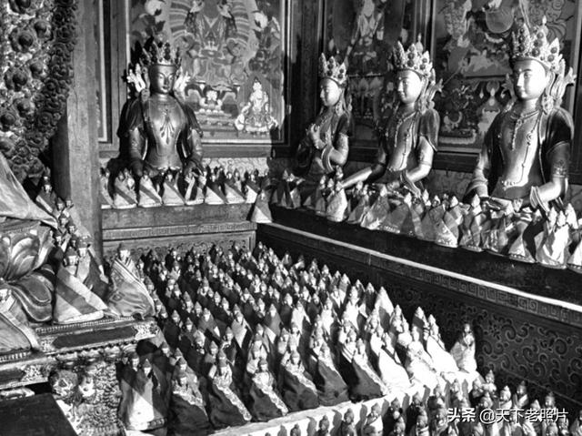 1947年7月青海塔尔寺 9岁的十世班禅及寺内实拍照片集