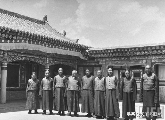 1947年7月青海塔尔寺 9岁的十世班禅及寺内实拍照片集