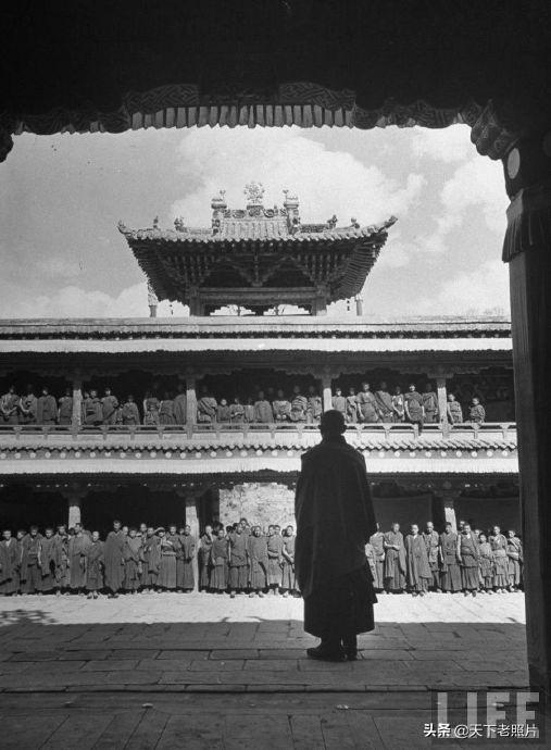 1947年7月青海塔尔寺 9岁的十世班禅及寺内实拍照片集
