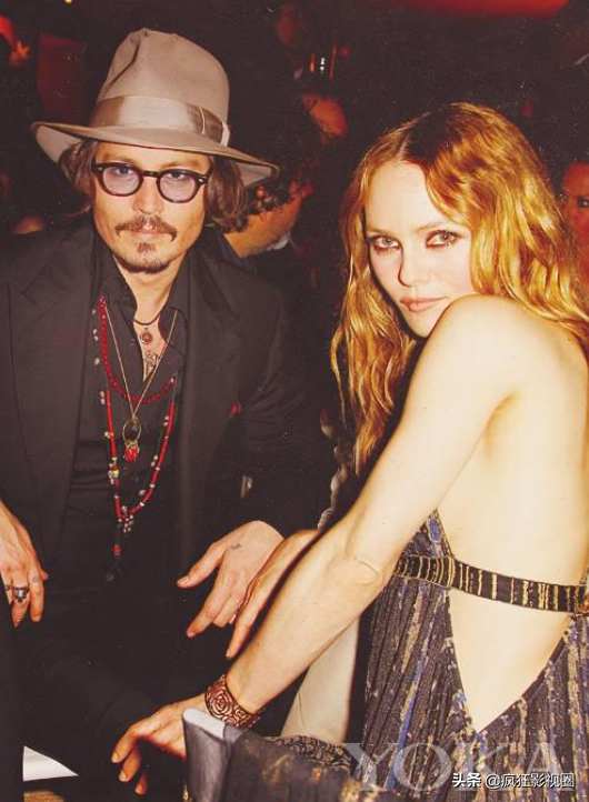 逼世界首富离婚，让好莱坞不敢封杀，美国“女海王”又翻车了