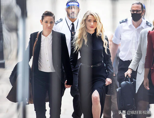 逼世界首富离婚，让好莱坞不敢封杀，美国“女海王”又翻车了