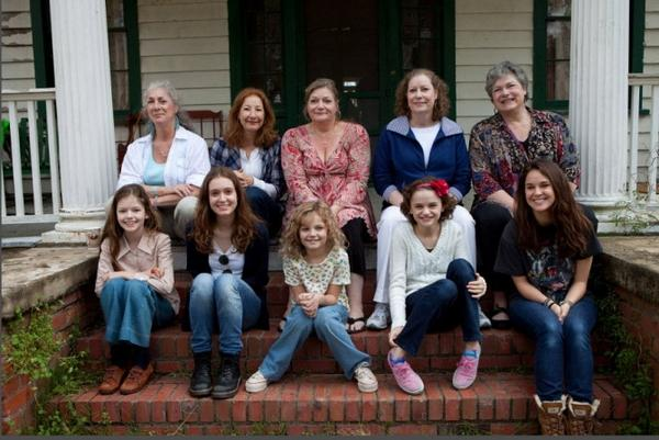 世界最著名鬼宅低价卖！百年间凶案闹鬼不断，却被粉丝抢购？