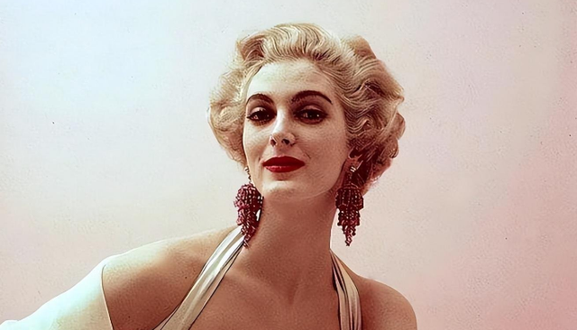 超模卡门：77岁被骗光积蓄，83岁仍有性生活，91岁双腿依旧迷人