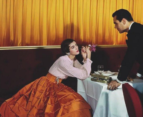 超模卡门：77岁被骗光积蓄，83岁仍有性生活，91岁双腿依旧迷人