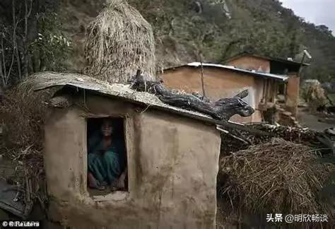 尼泊尔的月经羞辱：在这个国家，女人每个月都要被放逐一次
