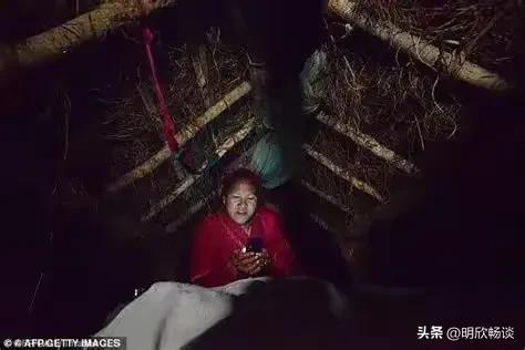 尼泊尔的月经羞辱：在这个国家，女人每个月都要被放逐一次