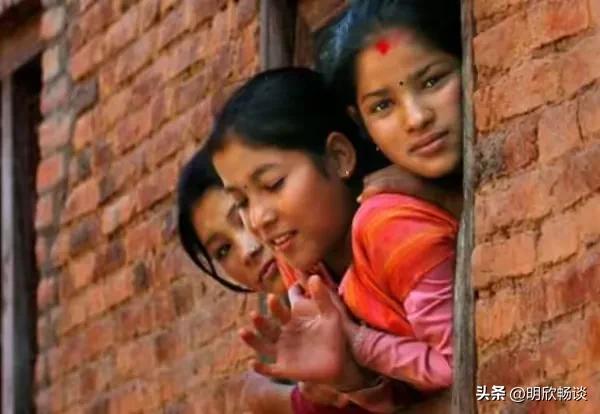 尼泊尔的月经羞辱：在这个国家，女人每个月都要被放逐一次