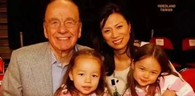 睡完首富睡总统！从厂妹到顶级名媛，靠男人捞到268亿，她凭啥？