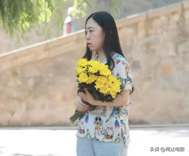 18年后，那个为嫁刘德华逼父卖肾、跳海自尽的女人，现在怎么样了