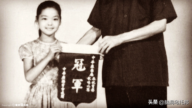 曾是间谍？死因扑朔迷离？歌曲在大陆禁播？深扒邓丽君的重重谜团