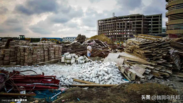 39亿注册资本如何撬动2.4万亿负债？深扒许家印被捕的真相