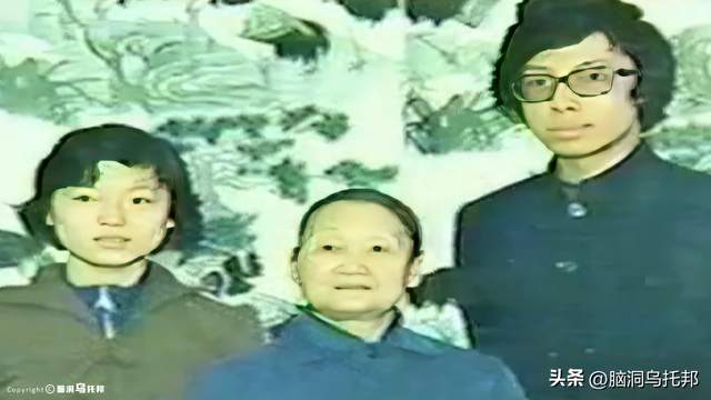 洗脑三亿家长，让学生下跪！李阳的「疯狂英语」是如何崩塌的？