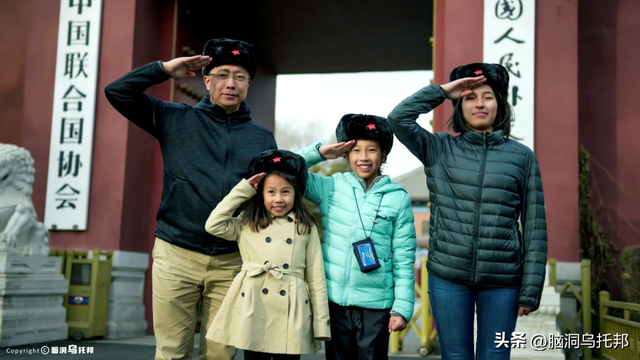 洗脑三亿家长，让学生下跪！李阳的「疯狂英语」是如何崩塌的？