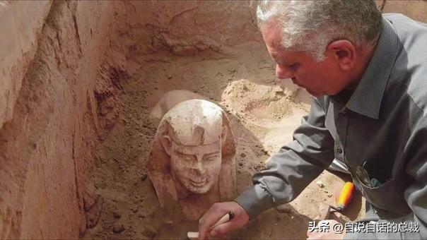 狮身人面像之谜：1990年，一位地质博士来到埃及，他揭开黑幕一角