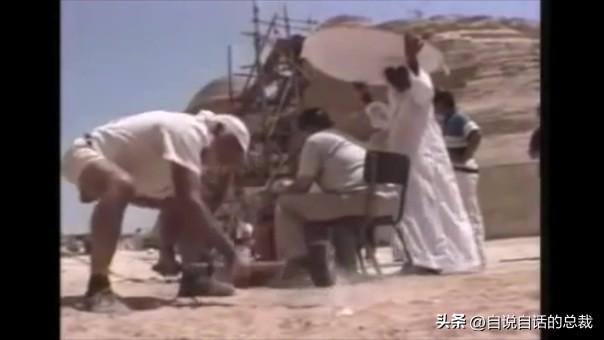 狮身人面像之谜：1990年，一位地质博士来到埃及，他揭开黑幕一角