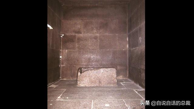 这个男人测量过金字塔，并暗示了他发现的秘密 | 432Hz