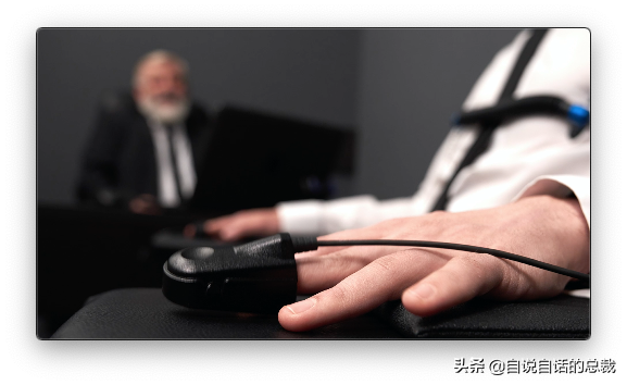 最诡异的器官-皮肤，我们都被这个器官封装在超能力机甲当中