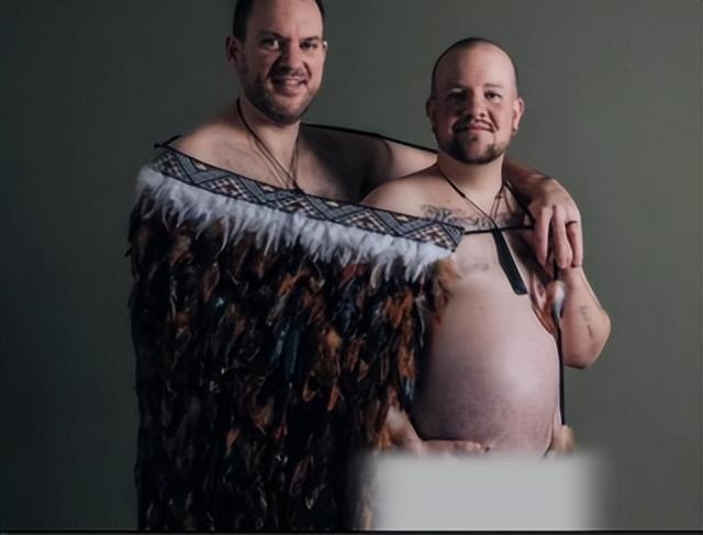 新西兰“男子”直播产子！外国女主播直播生娃，分娩8小时直播全过程