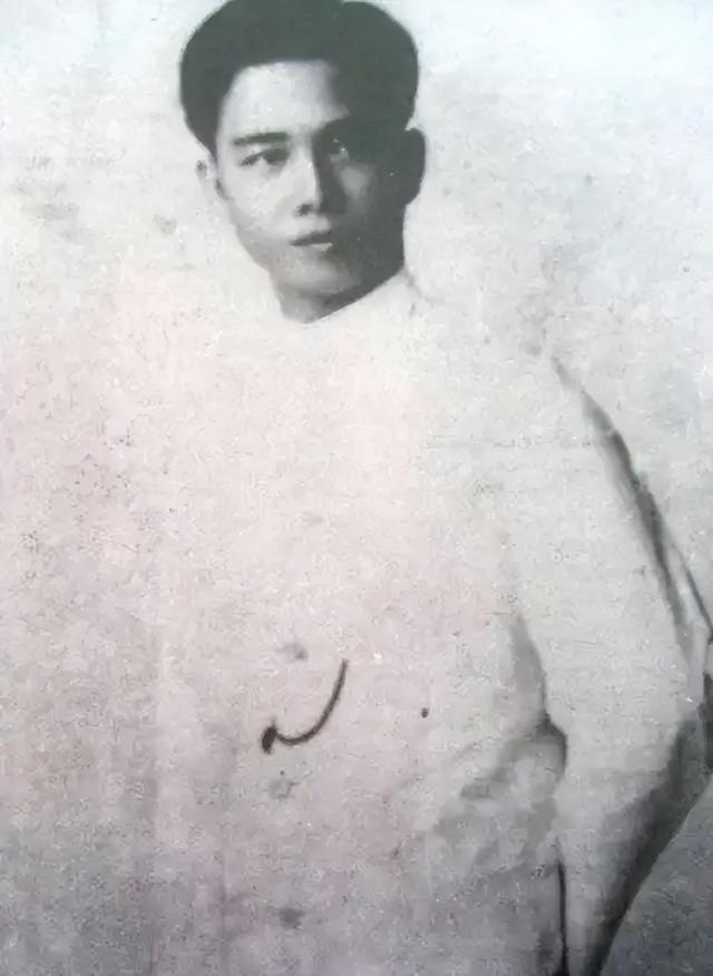 汪精卫：不贪财、不好色的革命元老，为什么会心甘情愿当汉奸