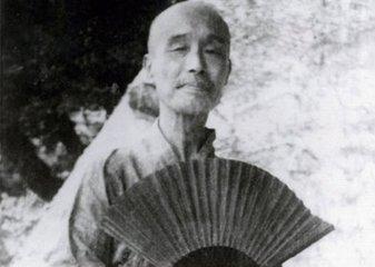 弘一法师：半世潇洒半世僧