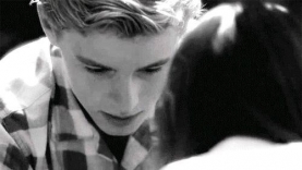 盘点9部催人泪下的浪漫爱情电影，每一部都感动得泪流满面！